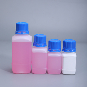  Bouteille carrée du cou étroite