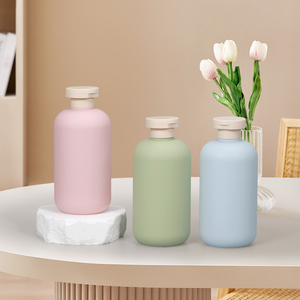 Bouteille de shampooing à pompe de 300 ml