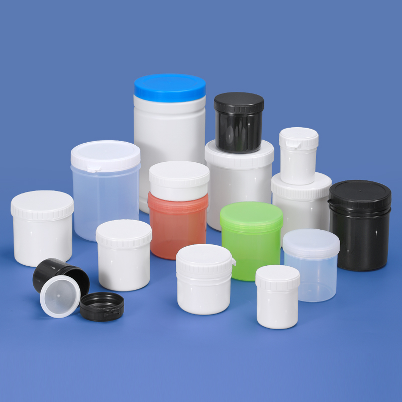 Pot en plastique