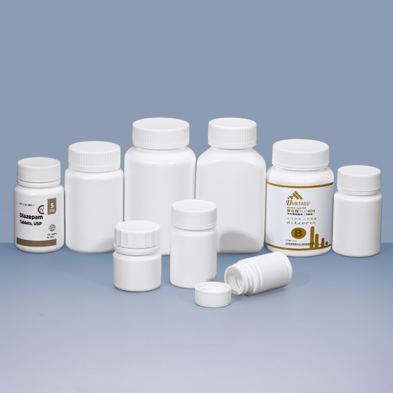 Bouteille de médecine en plastique