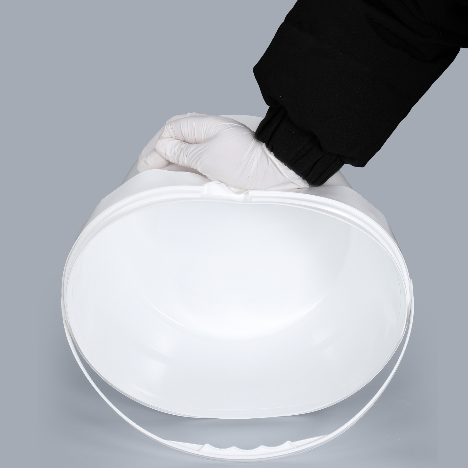 Seau en plastique PP de qualité alimentaire de 8 L avec couvercle
